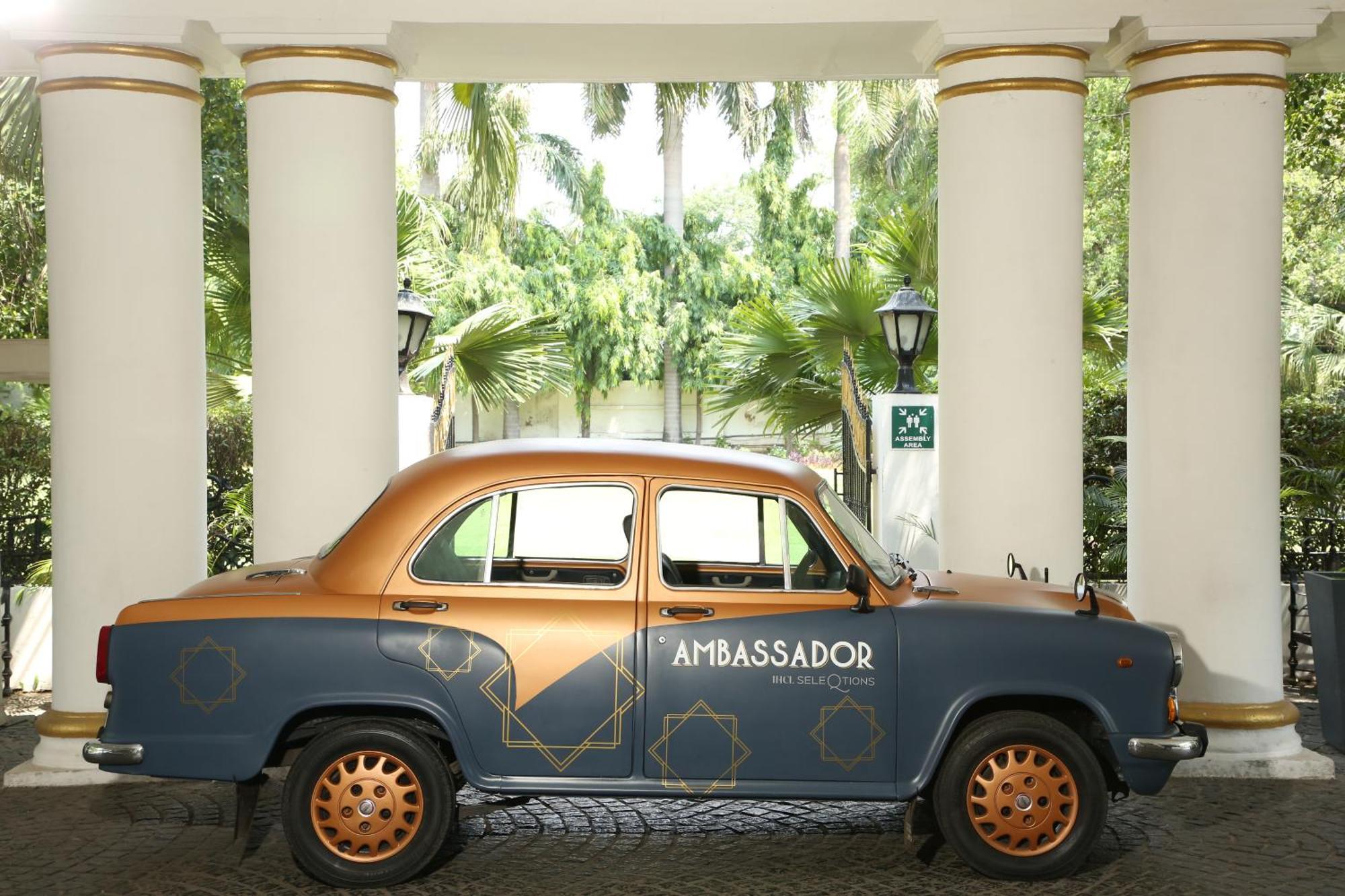 Ambassador, New Delhi - Ihcl Seleqtions Hotel Exterior photo Ambassador car