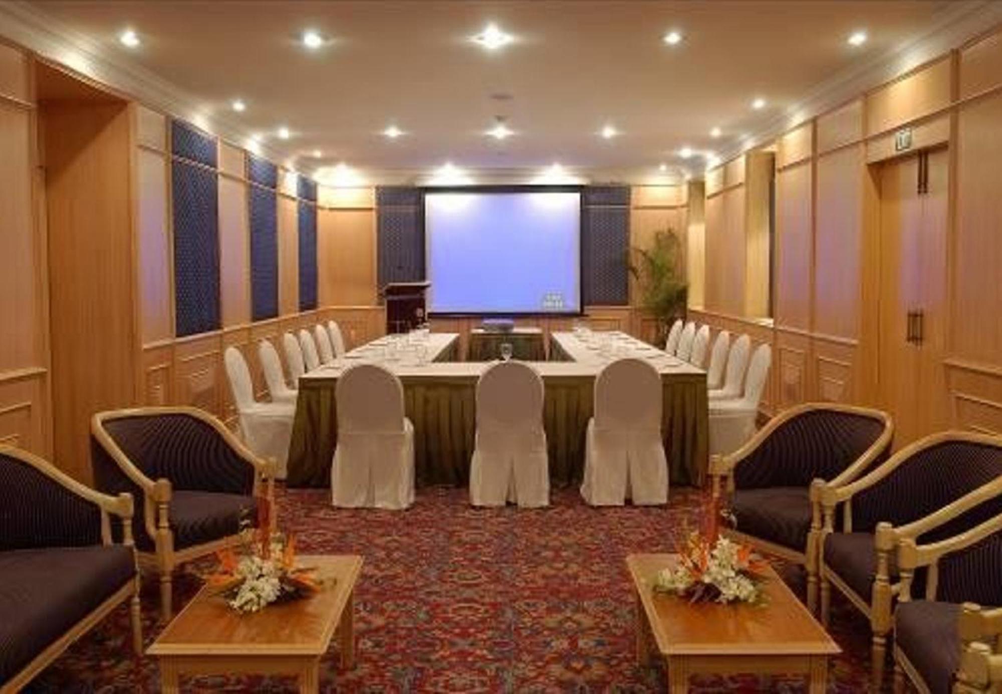 Ambassador, New Delhi - Ihcl Seleqtions Hotel Exterior photo Meeting room