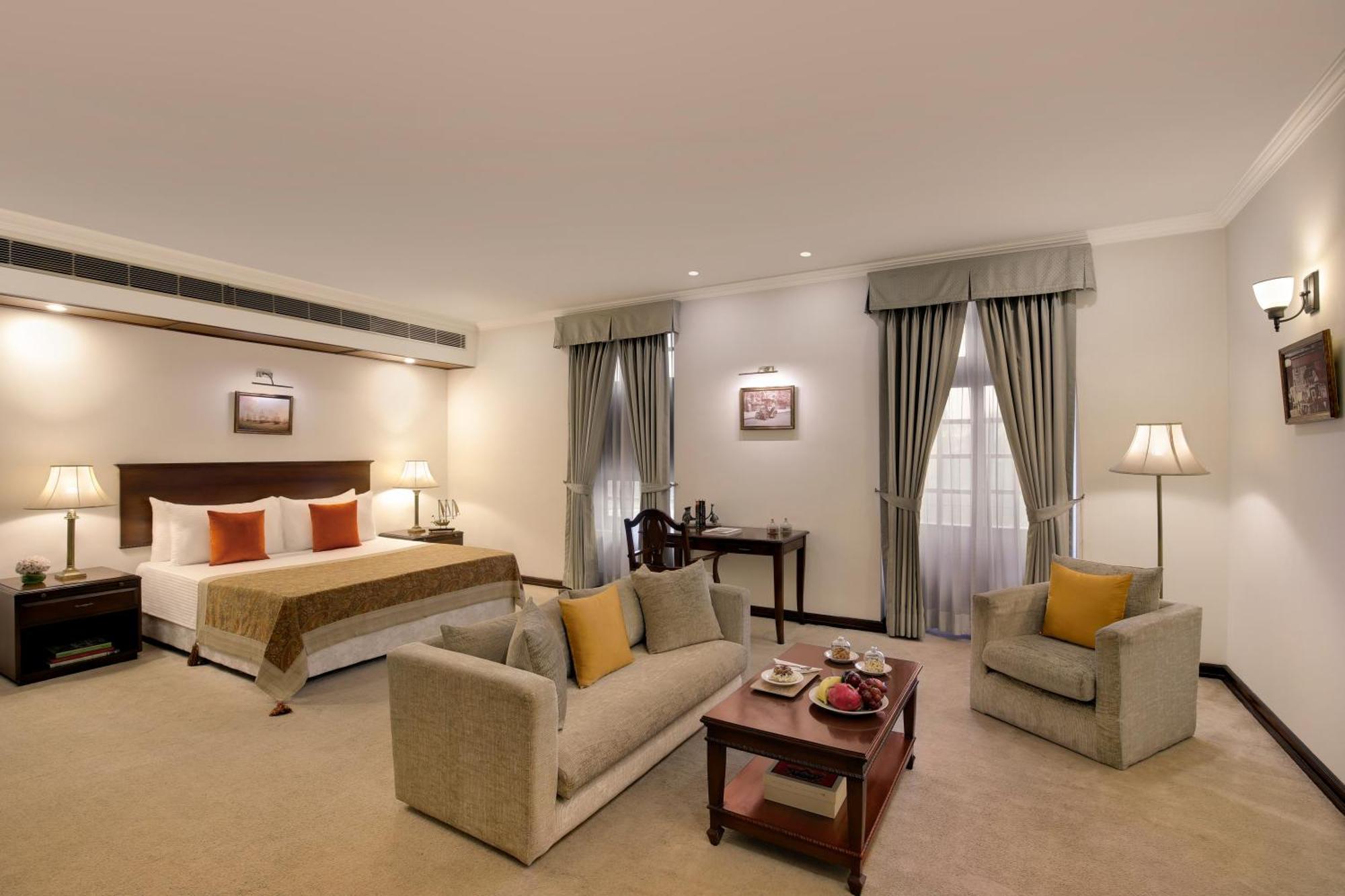 Ambassador, New Delhi - Ihcl Seleqtions Hotel Exterior photo A suite at the Taj Bengal